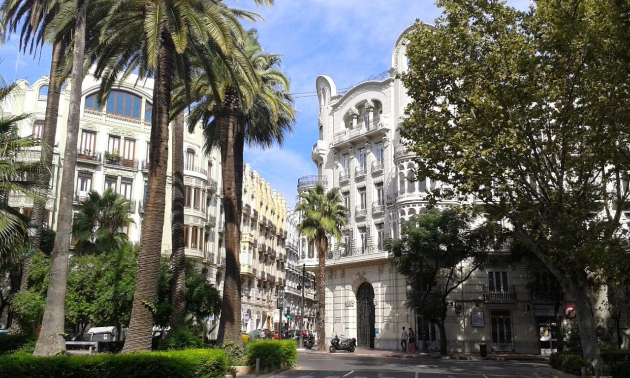 Tranquilo Y Acogedor En El Centro De La Ciudad Apartamento *
